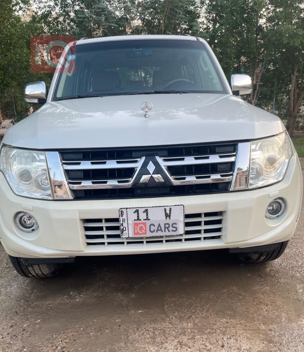 ميتسوبيشي باجيرو